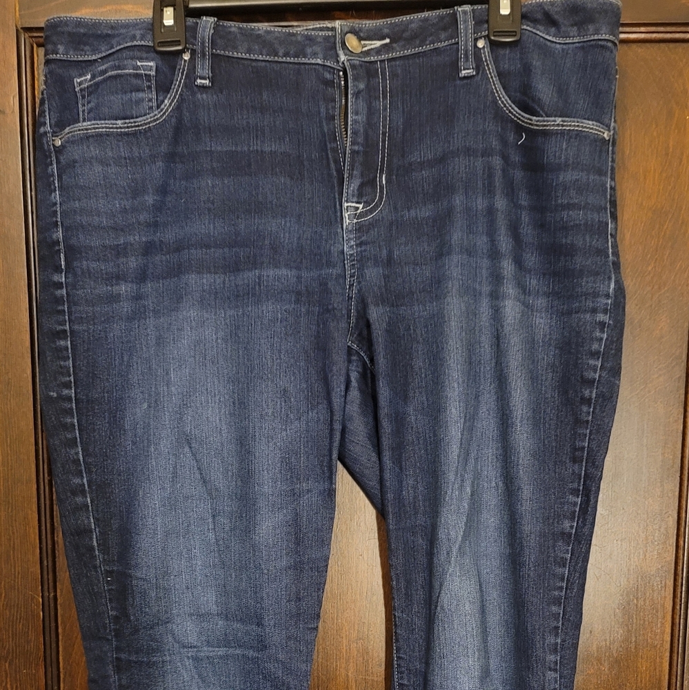 Apt 9 Straight Leg Jeans